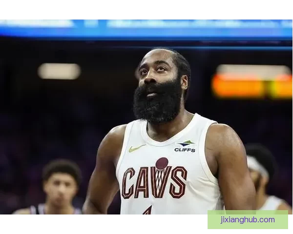 阿特金森称球队心智日益成熟 哈登临场判断与决策能力令人印象深刻