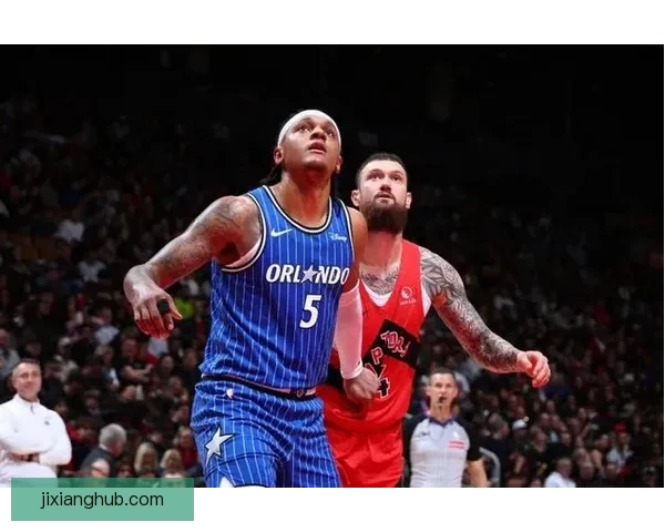 纳什见证太阳大胜猛龙止步五连败 布克25分巴恩斯高效9中8表现抢眼